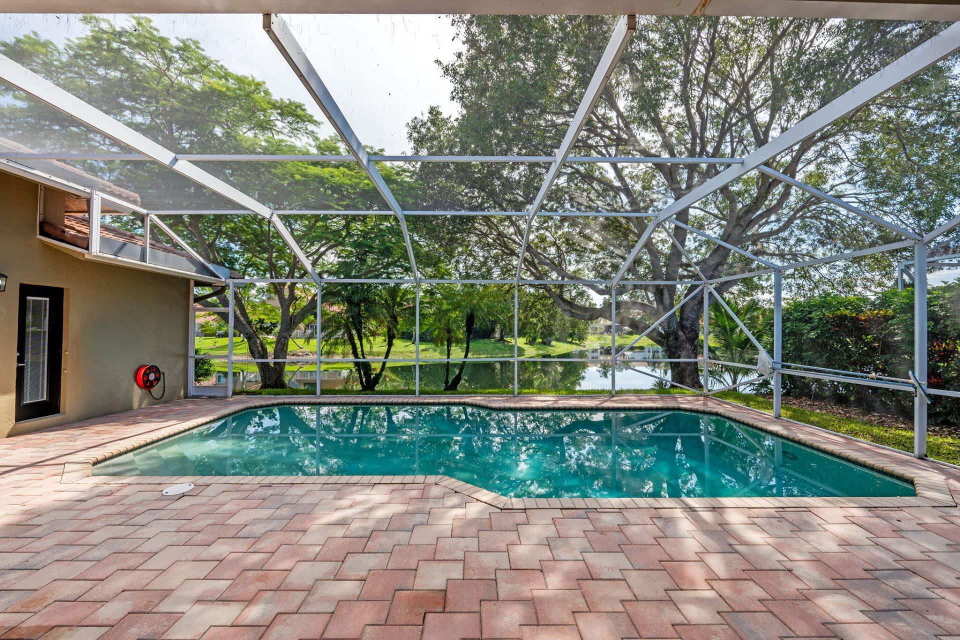 4933 Chardonnay Drive, Coral Springs, FL 33067 Photo