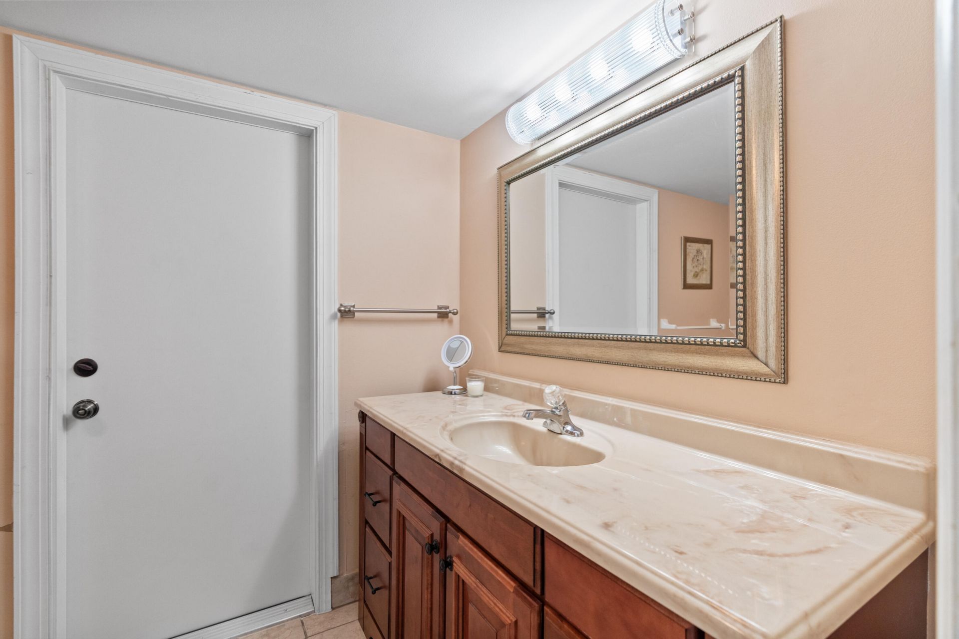 3050 NE 47th Court, Unit 108, Fort Lauderdale, FL 33308 Photo