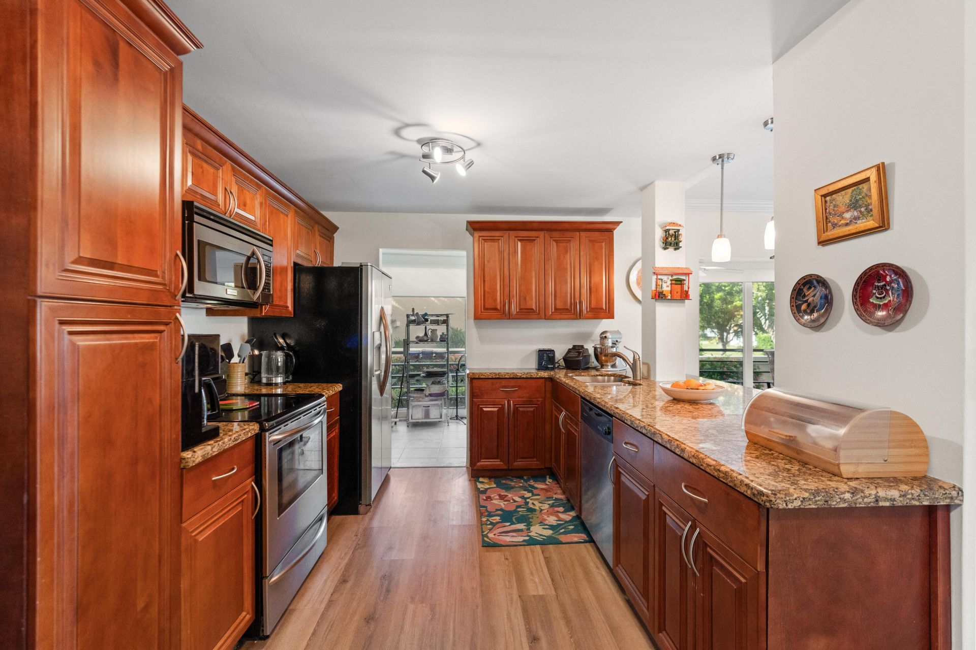 3050 NE 47th Court, Unit 108, Fort Lauderdale, FL 33308 Photo