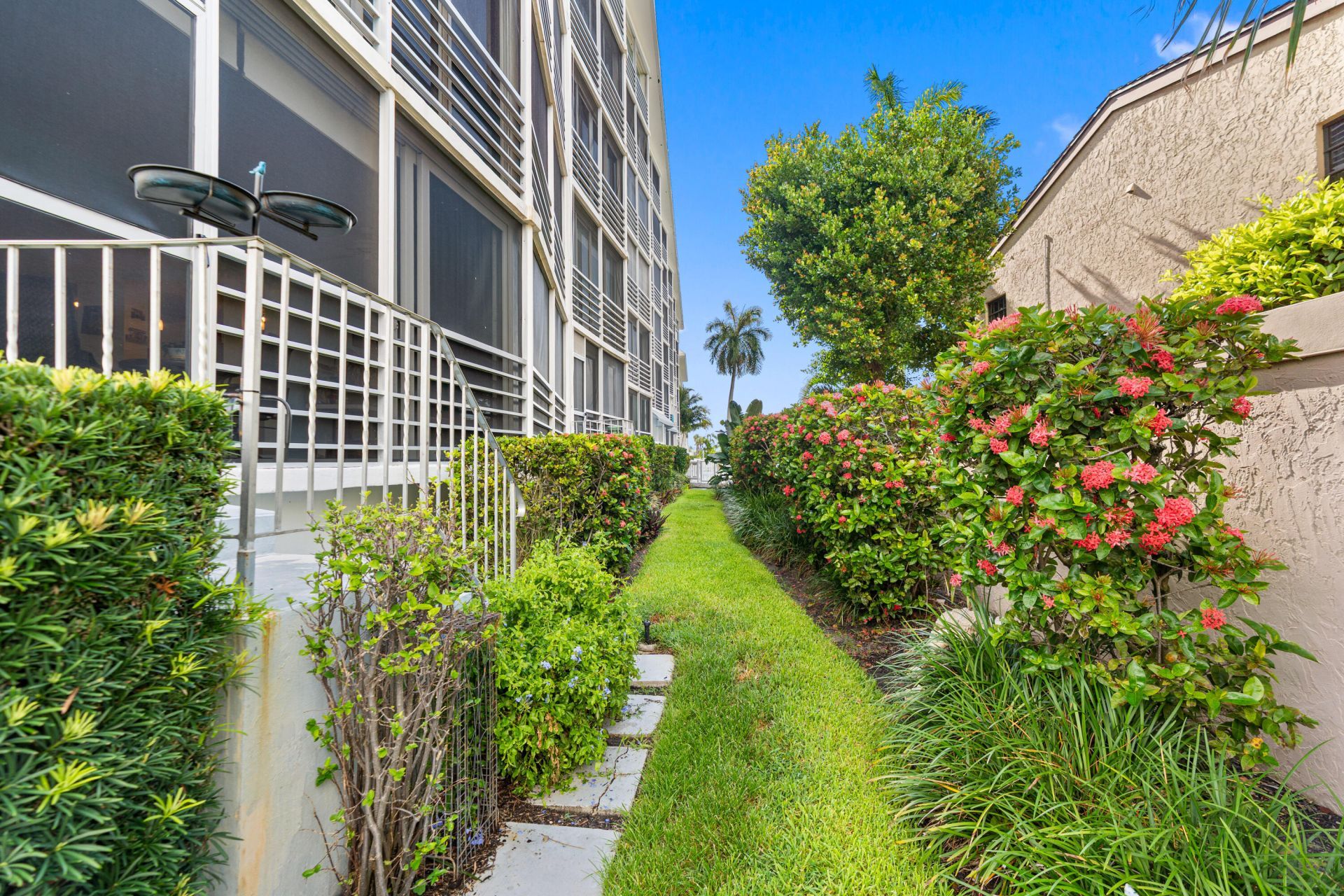 3050 NE 47th Court, Unit 108, Fort Lauderdale, FL 33308 Photo