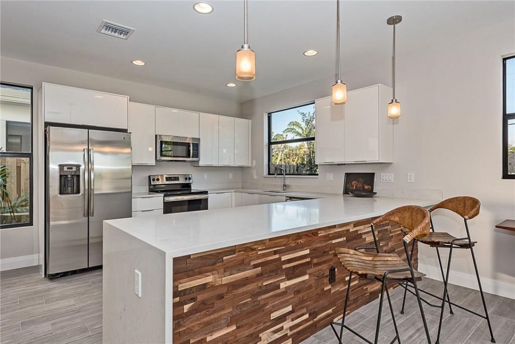 1101 NE 3rd Avenue, Fort Lauderdale, FL 33304 Photo