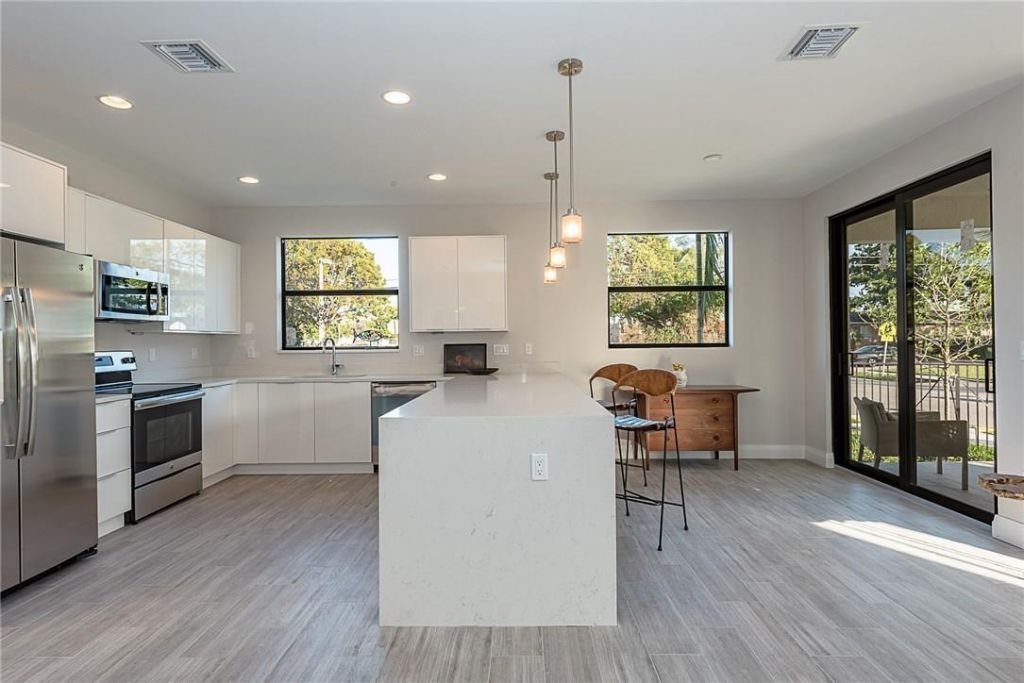 1101 NE 3rd Avenue, Fort Lauderdale, FL 33304 Photo