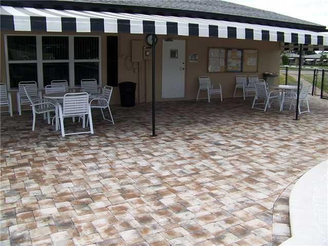 892 High Point Boulevard N, Unit B, Delray Beach, FL 33445 Photo