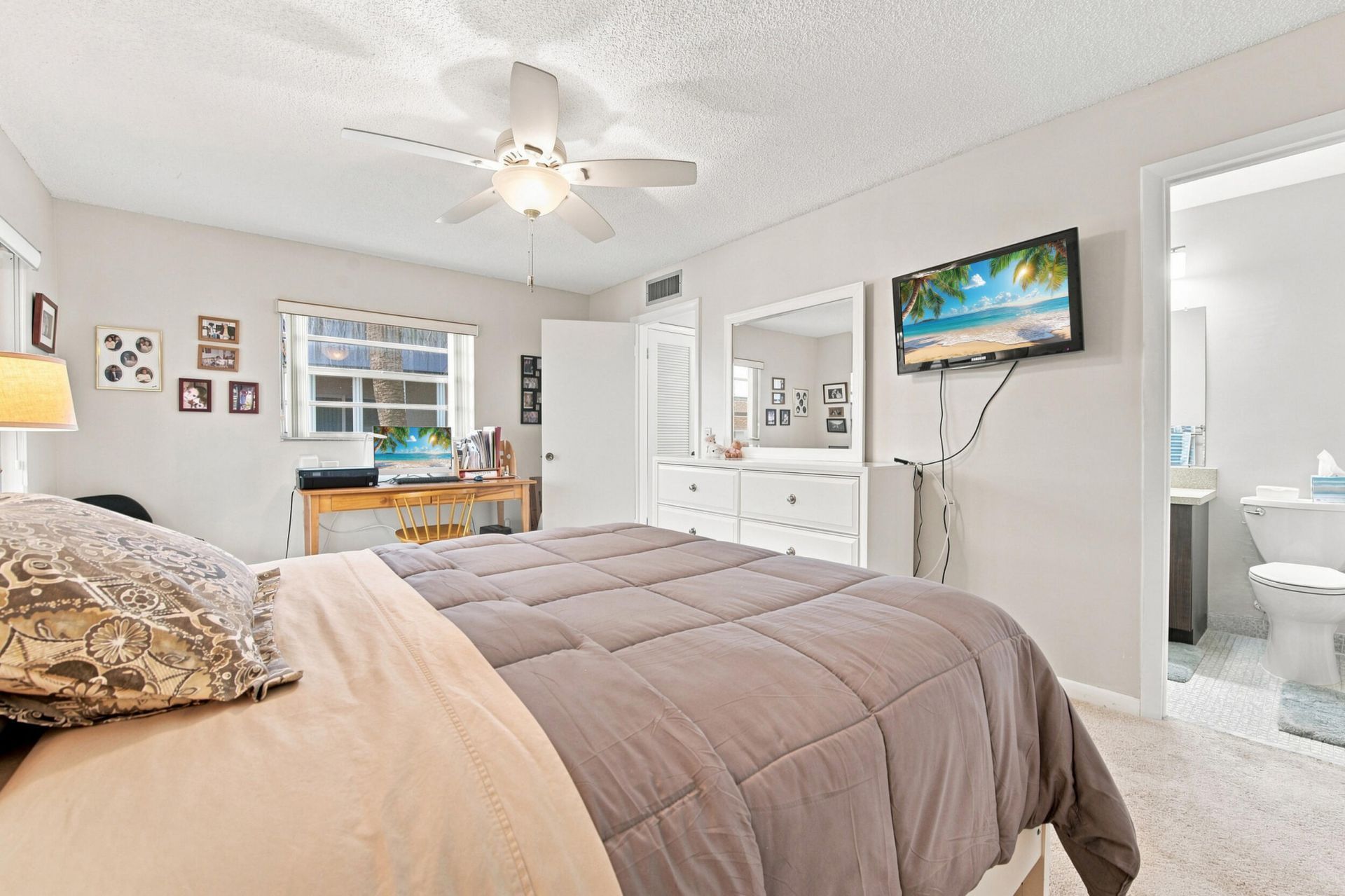 479 Burgundy J, Delray Beach, FL 33484 Photo