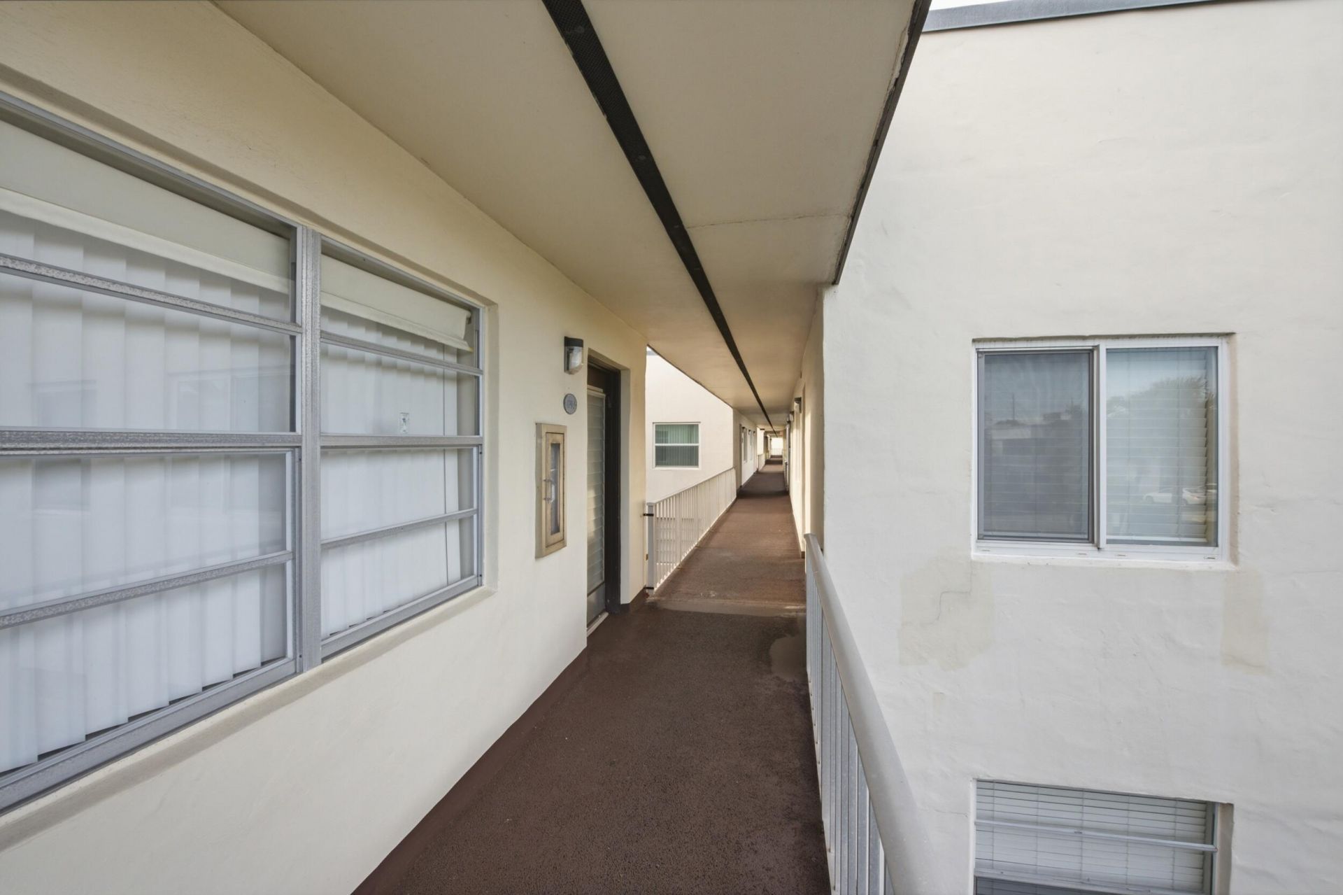 479 Burgundy J, Delray Beach, FL 33484 Photo