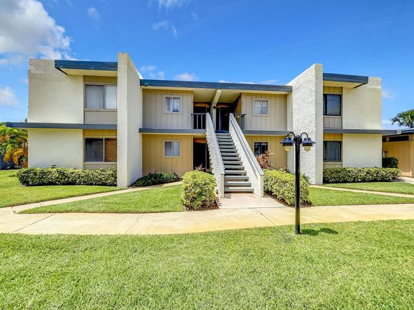 1551 NE 13th Terrace, Unit A16, Jensen Beach, FL 34957