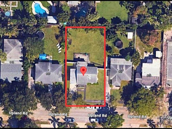 933 UPLAND Road, West Palm Beach, FL 33401