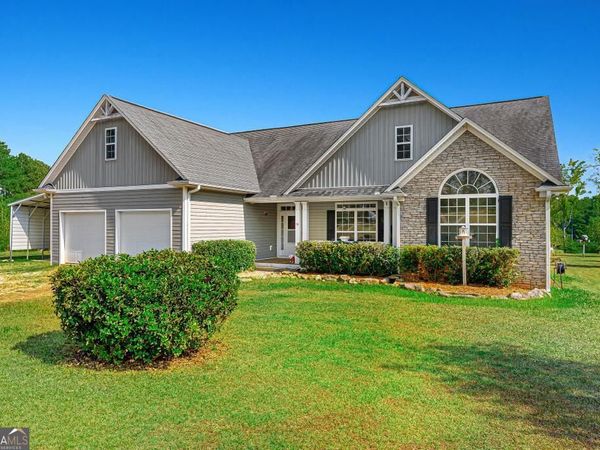 222 Lexington Carlton Road, Lexington, GA 30648