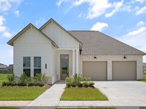 4451 Camargue Avenue, Baton Rouge, LA 70820