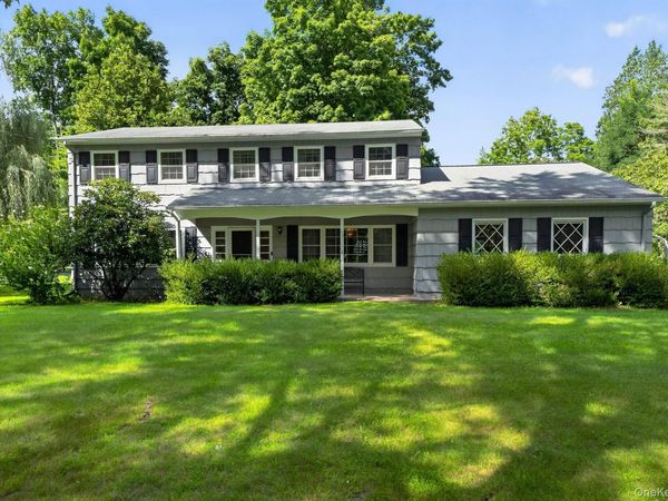 10 Copeland Drive, Suffern, NY 10901