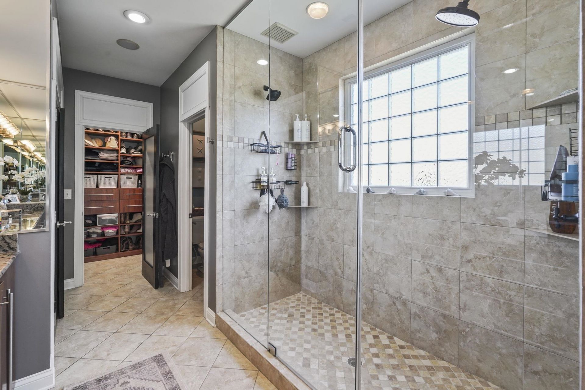 2316 Sand Dunes Dr. Photo 16