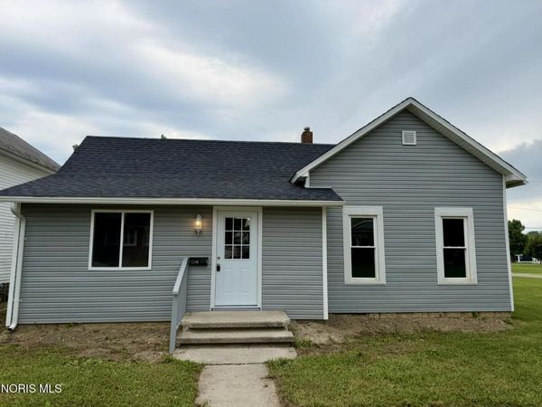 206 Summit Street , Defiance, OH 43512