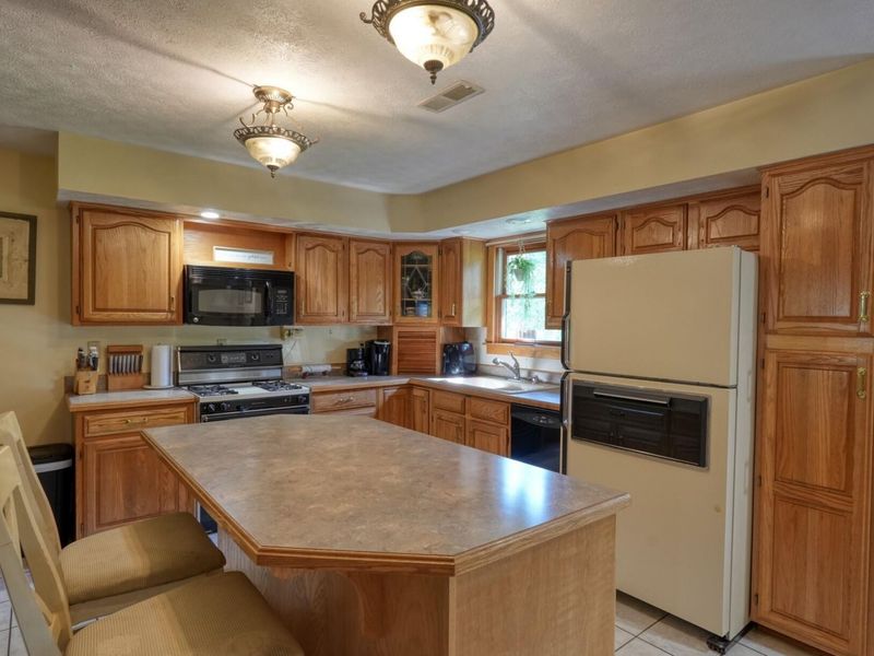 7707 Pioneer Drive , Blue Rock, OH 43720 Photo 11