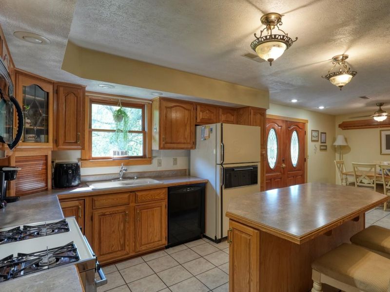 7707 Pioneer Drive , Blue Rock, OH 43720 Photo 12