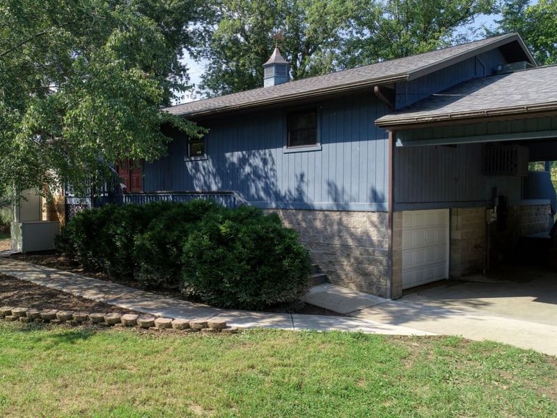 7707 Pioneer Drive , Blue Rock, OH 43720 Photo 2