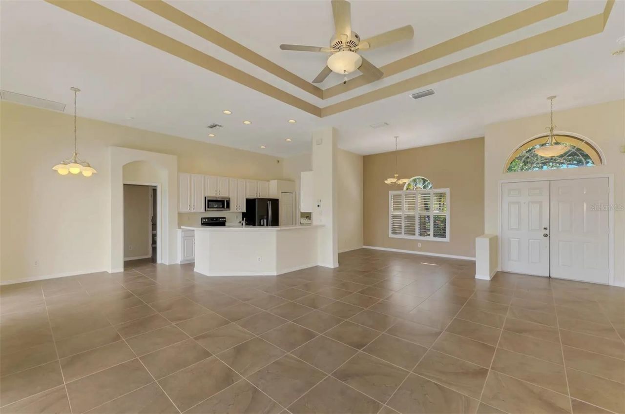 6721 Carlyle Lane, Sarasota, FL 34243 Photo