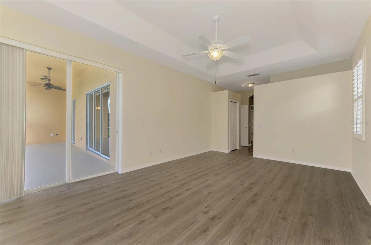 6721 Carlyle Lane, Sarasota, FL 34243 Photo