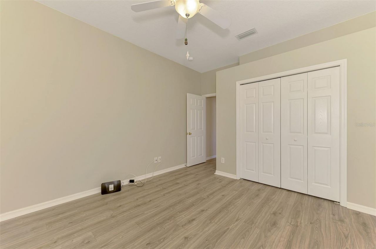 6721 Carlyle Lane, Sarasota, FL 34243 Photo