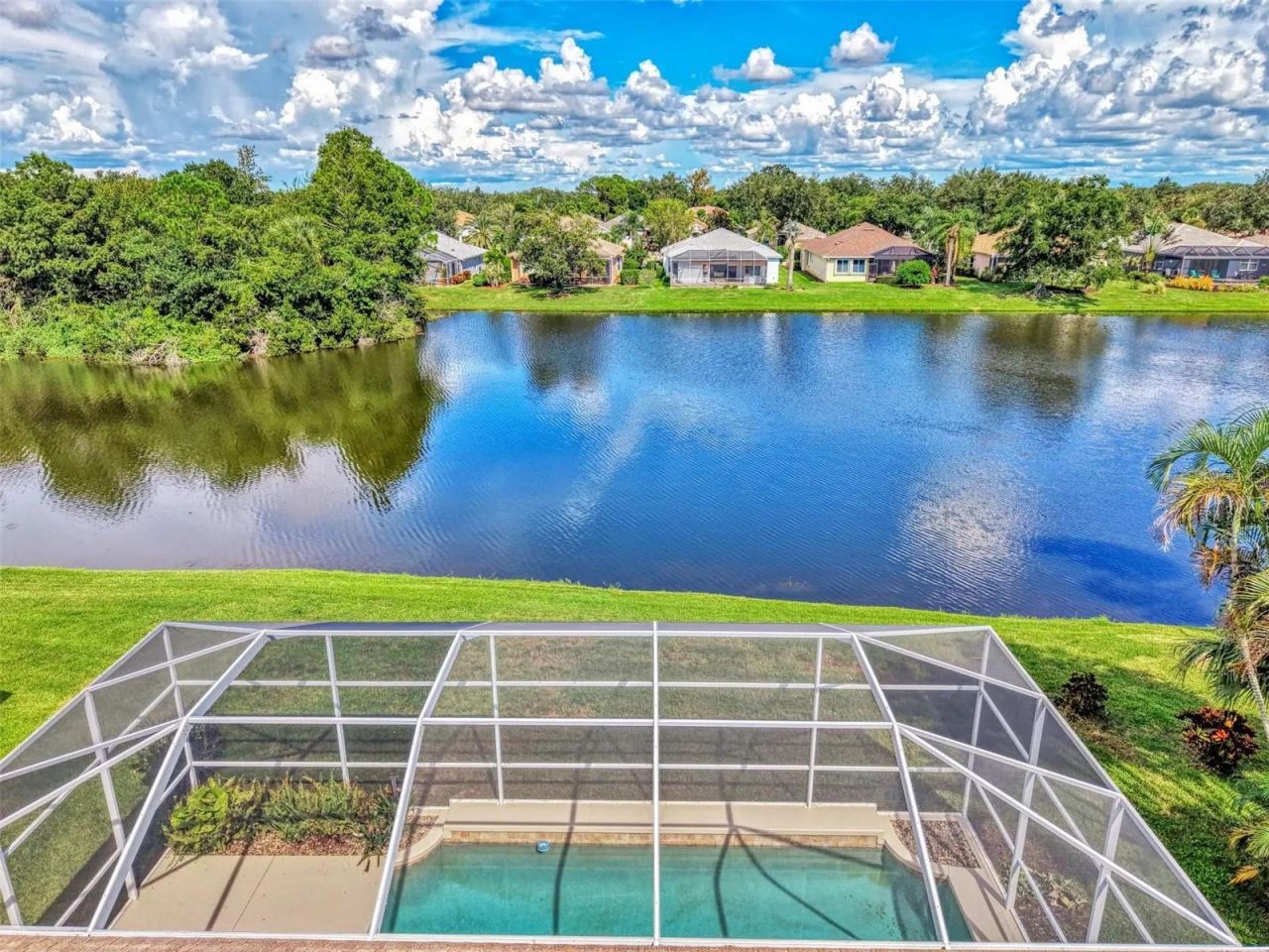 6721 Carlyle Lane, Sarasota, FL 34243 Photo