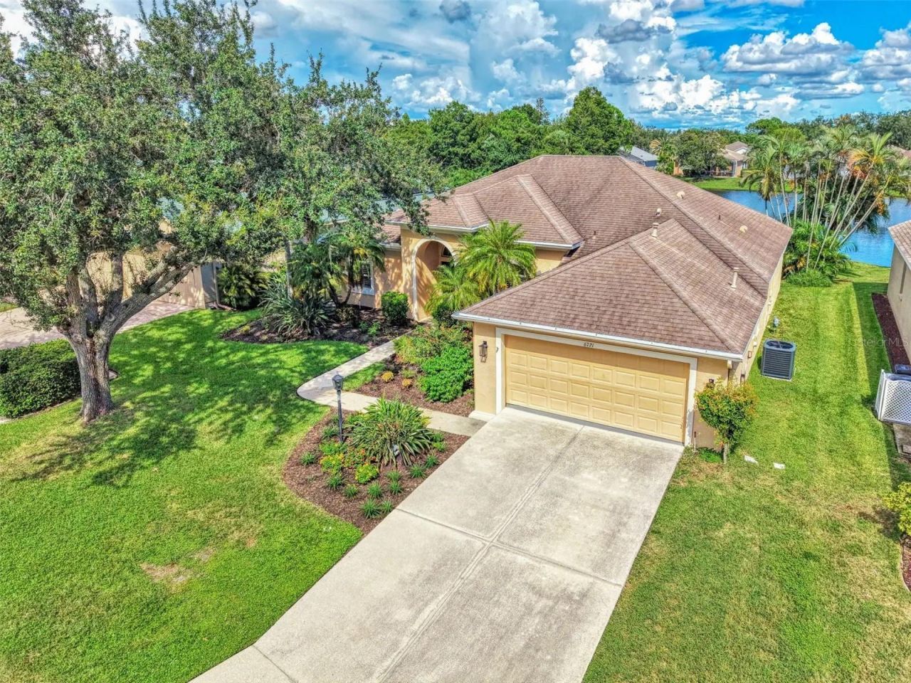 6721 Carlyle Lane, Sarasota, FL 34243 Photo