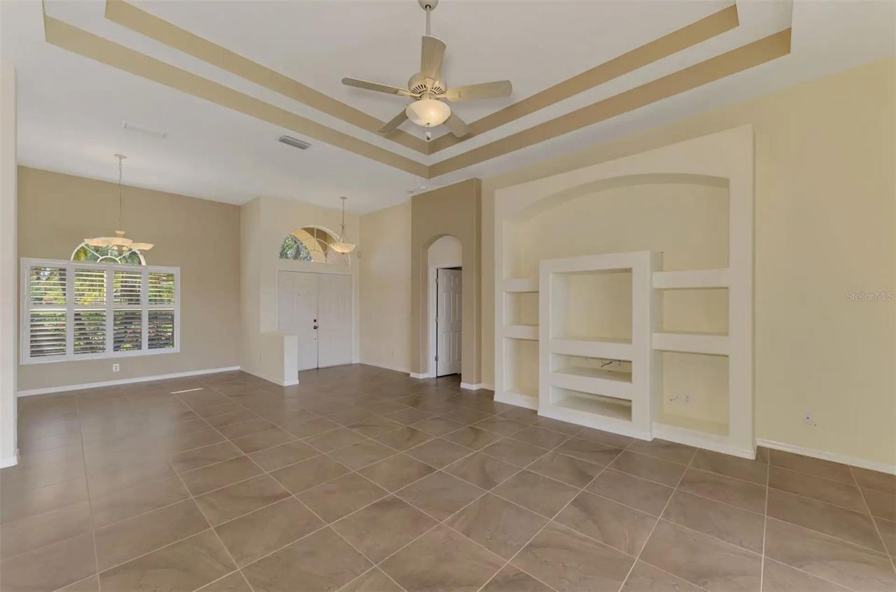 6721 Carlyle Lane, Sarasota, FL 34243 Photo