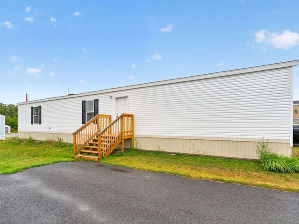 33 Black Bear Road, Brewer, ME 04412