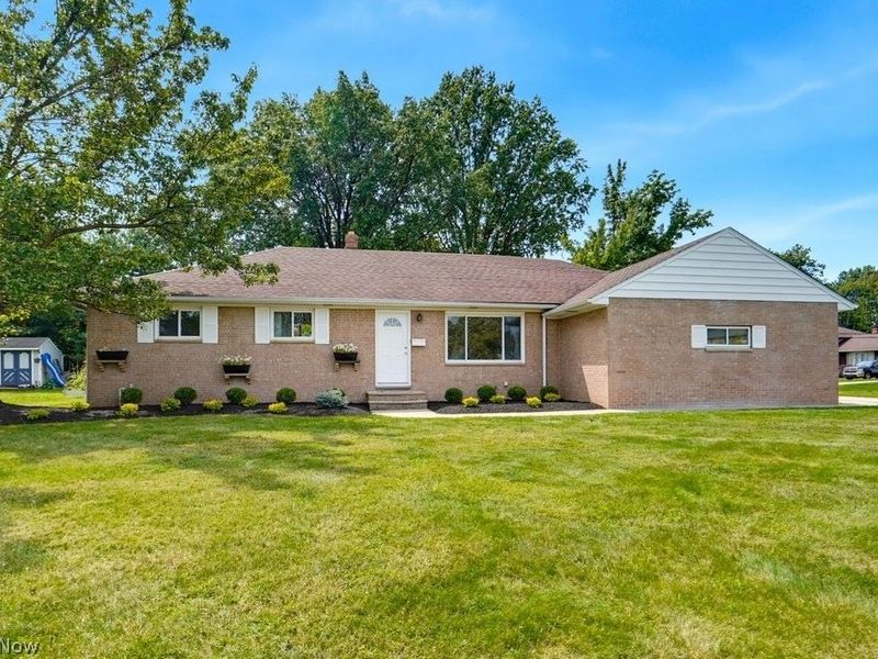 766 Radford Drive, Richmond Heights, OH 44143 Photo 3
