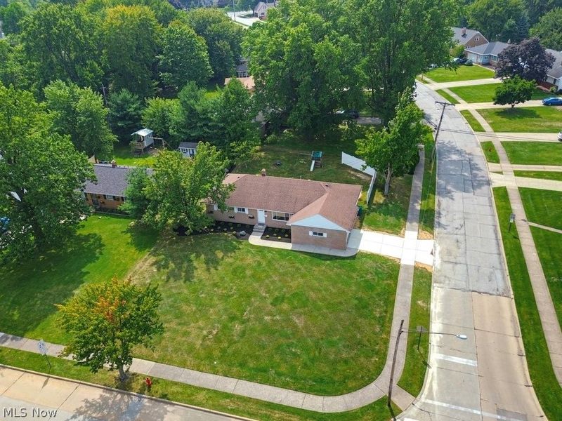 766 Radford Drive, Richmond Heights, OH 44143 Photo 37