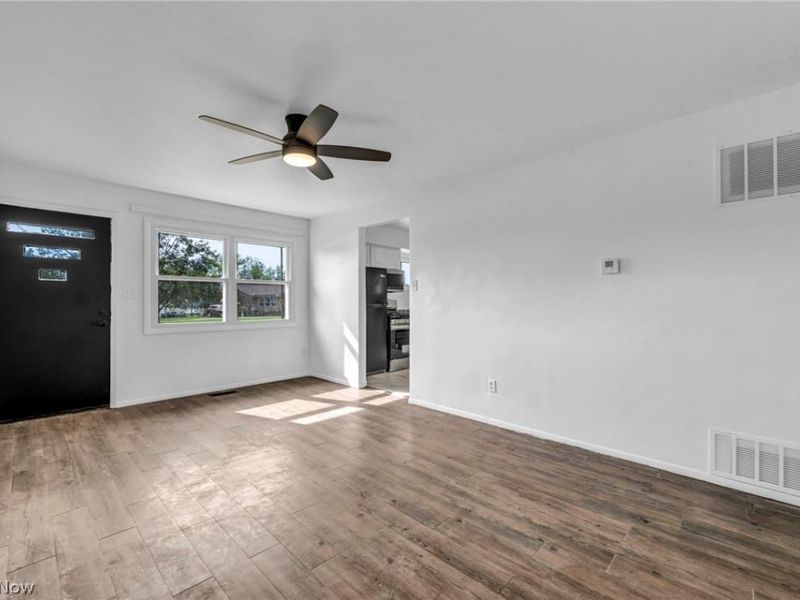 601 Northfield Road, Bedford, OH 44146 Photo 7