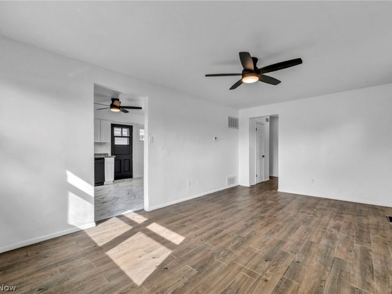 601 Northfield Road, Bedford, OH 44146 Photo 8