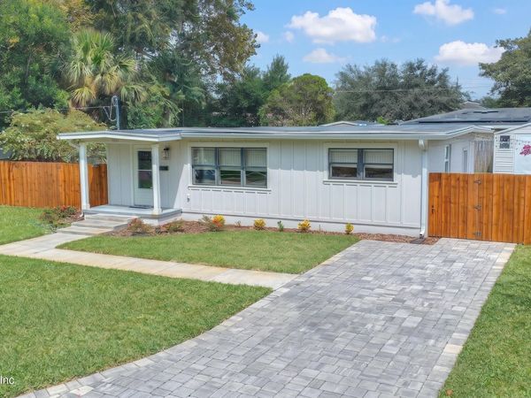 469 SKATE Road, Atlantic Beach, FL 32233