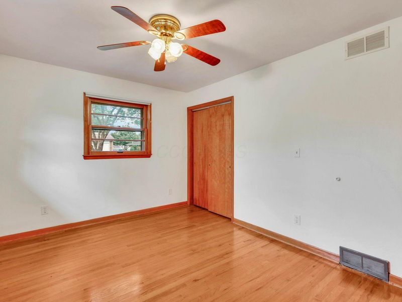 823 Wayne Drive , Heath, OH 43056 Photo 16