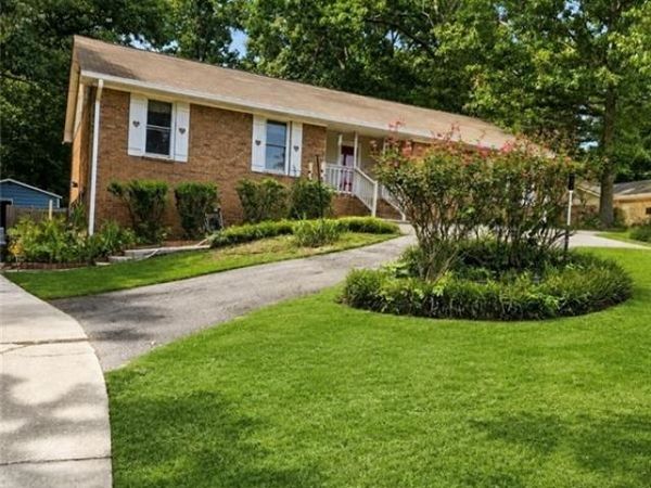 1788 Brandy Woods Drive SE, Conyers, GA 30013