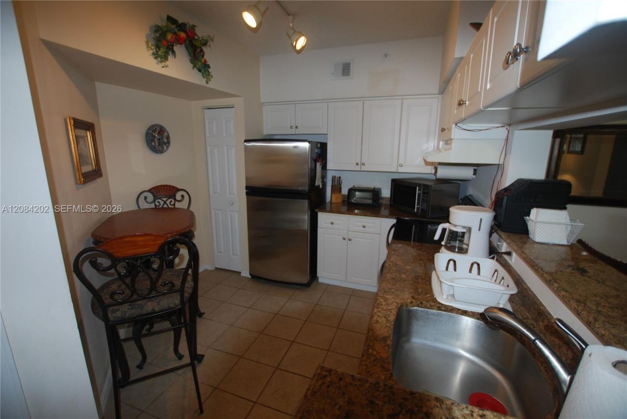 1310 Tuscany Way, Unit 1310, Boynton Beach, FL 33435 Photo