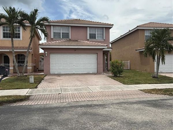 6714 NW 39th Ln, Lauderhill, FL 33319