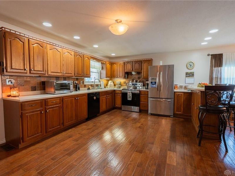10700 State Line Road, New Paris, OH 45347 Photo 18