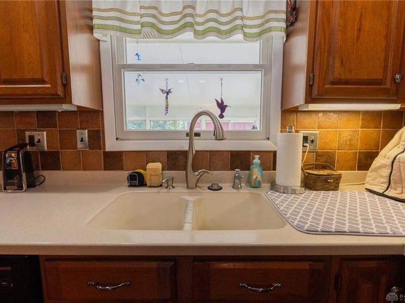 10700 State Line Road, New Paris, OH 45347 Photo 21