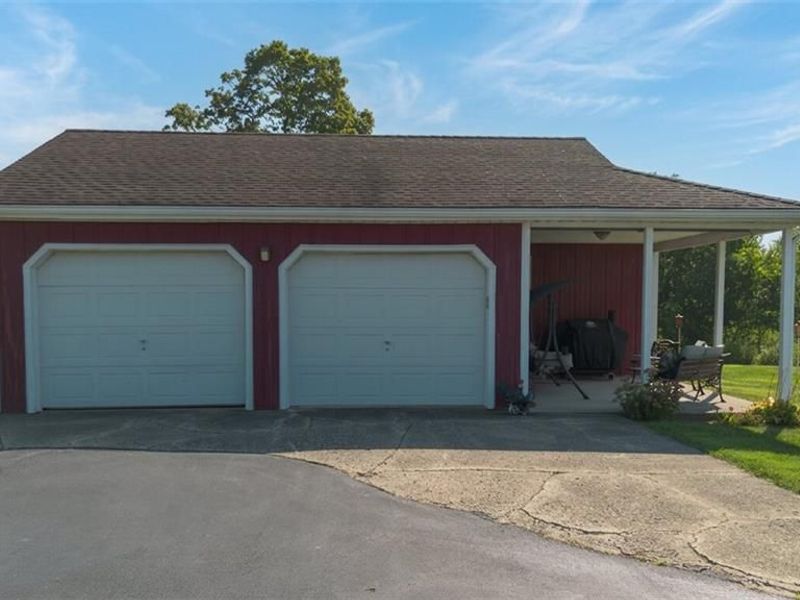 10700 State Line Road, New Paris, OH 45347 Photo 6