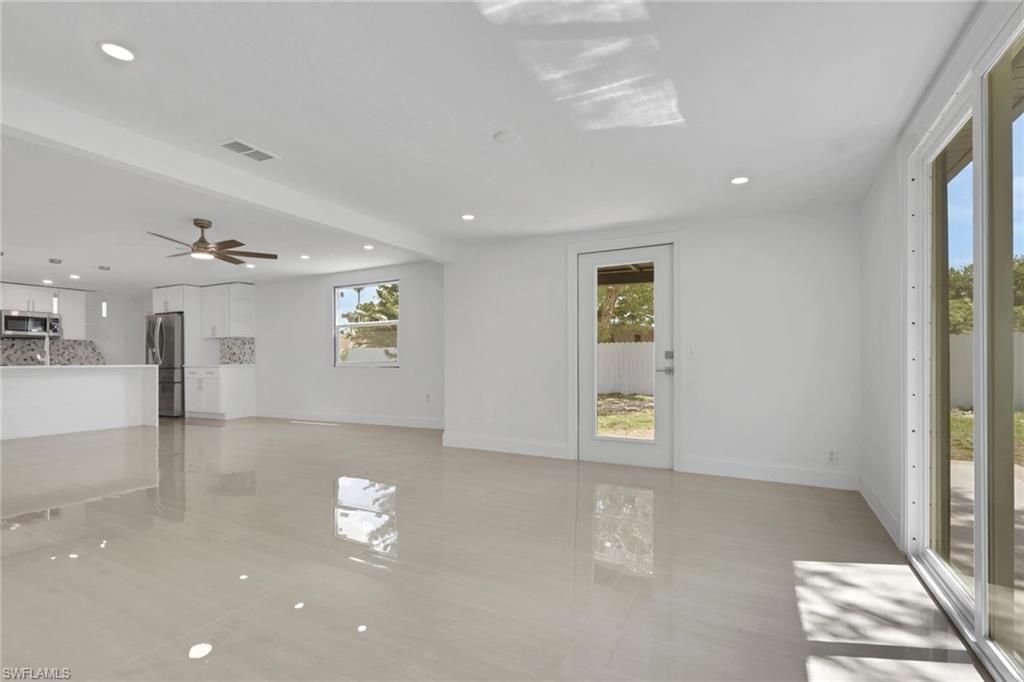 2181 52nd Ln Sw, Naples, FL 34116 Photo