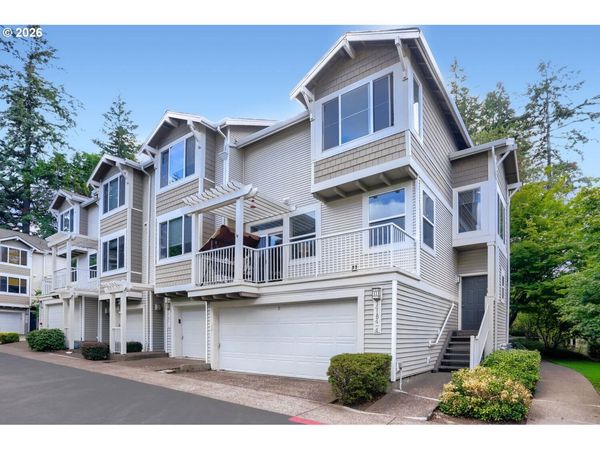 14184 SW BARROWS RD, Unit 8-4, Tigard, OR 97223