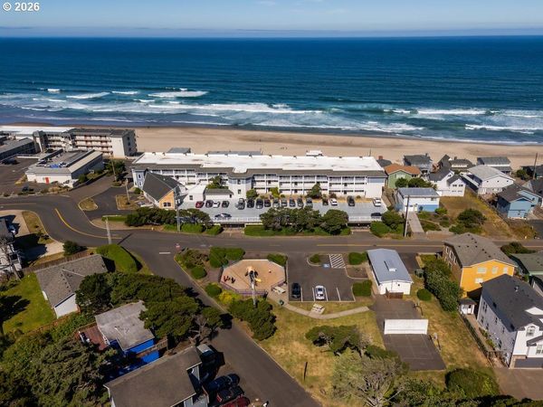 1415 NW 31ST PL, Unit 359, Lincoln City, OR 97367