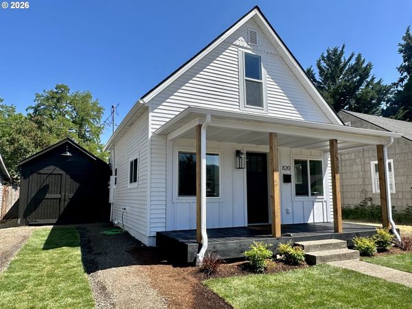 820 B ST, Springfield, OR 97477