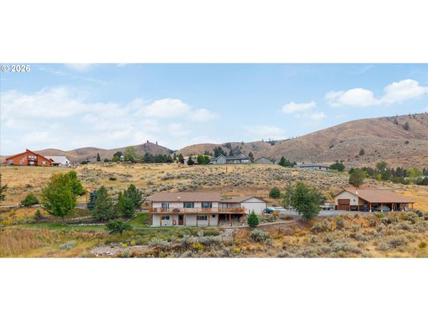 17951 DEER PARK LOOP, Baker City, OR 97814
