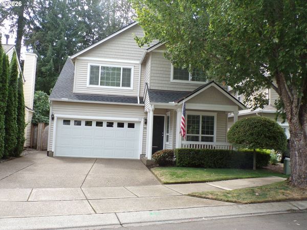 1343 NE PARKSIDE DR, Hillsboro, OR 97124
