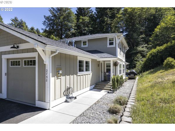 2758 NE 19TH ST, Lincoln City, OR 97367