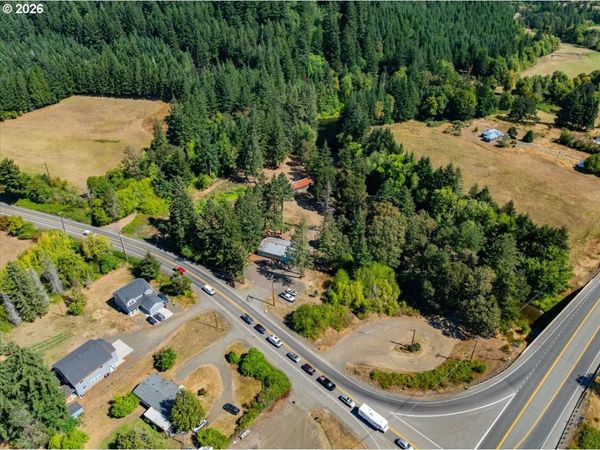 8810 (8840) HEBO RD, Grand Ronde, OR 97347