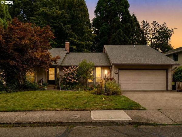 1765 CINNAMON HILL SE DR, Salem, OR 97306