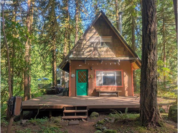 27503 E Marion AVE, Rhododendron, OR 97049
