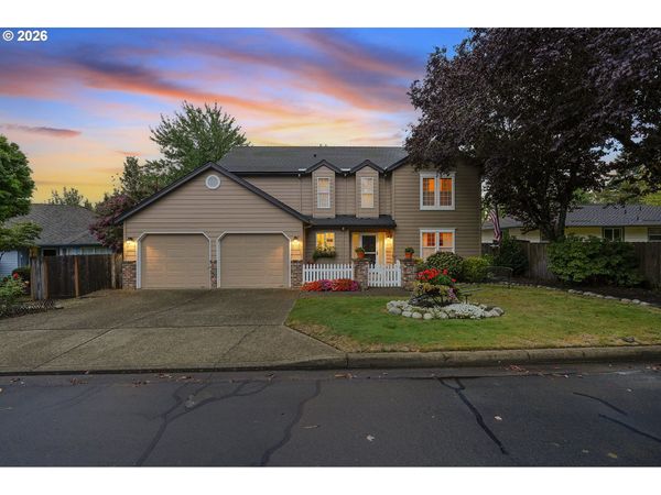 12135 SE EISERT CT, Happy Valley, OR 97086