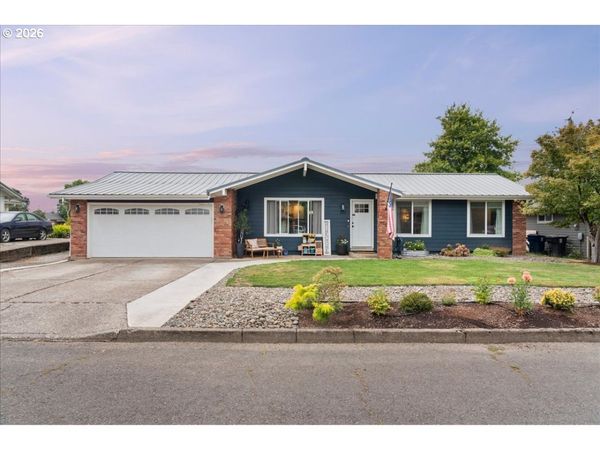 350 CINDY NW LN, Mt. Angel, OR 97362